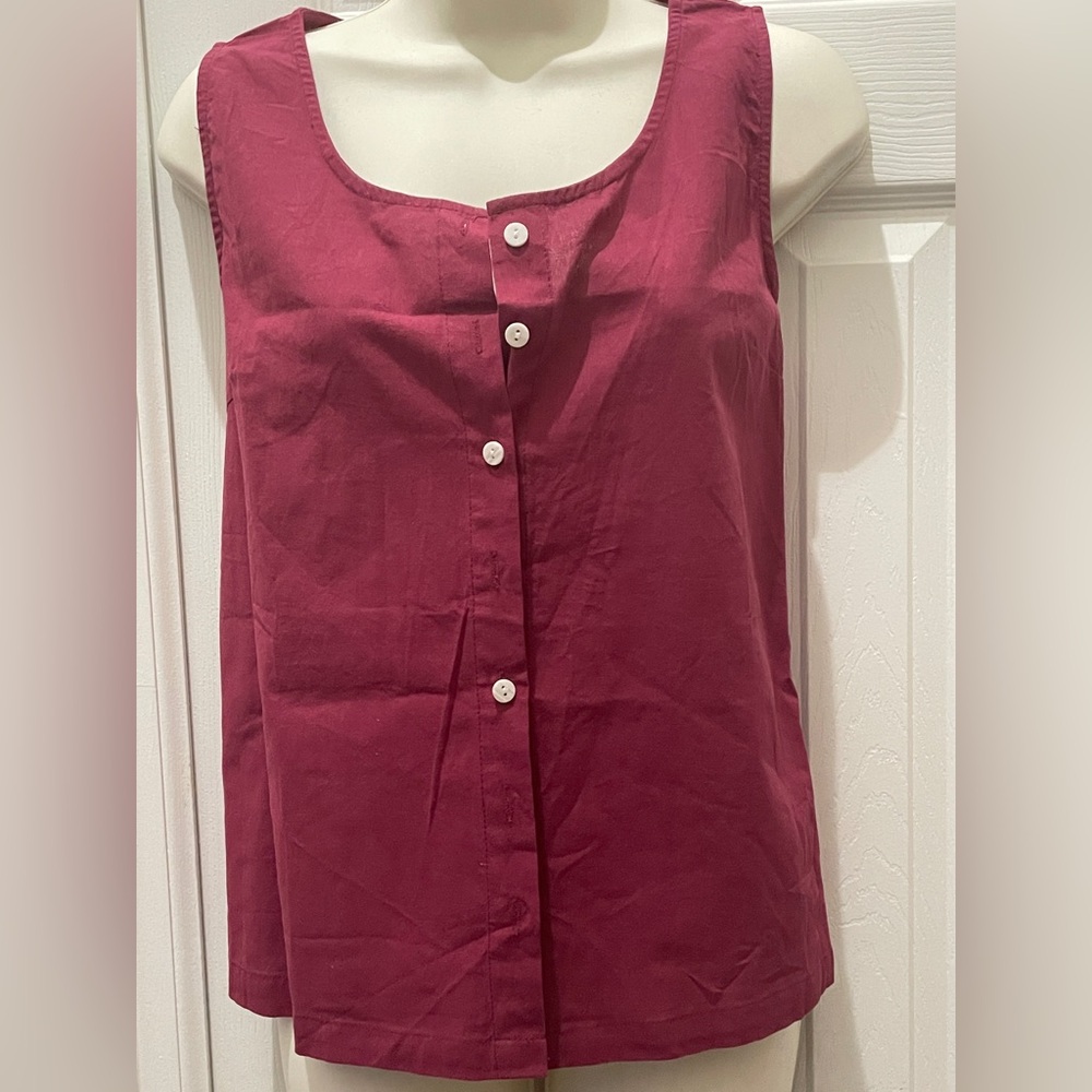 🦋Women's Sleeveless Burgundy Top